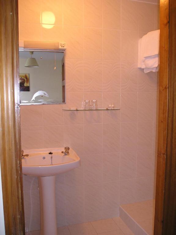 Mountain View Guesthouse Oughterard Habitación foto